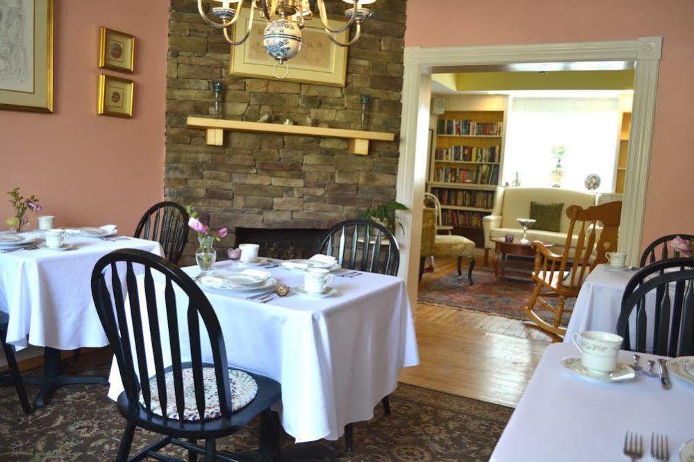 גלנס פולס The Bell House Inn מראה חיצוני תמונה